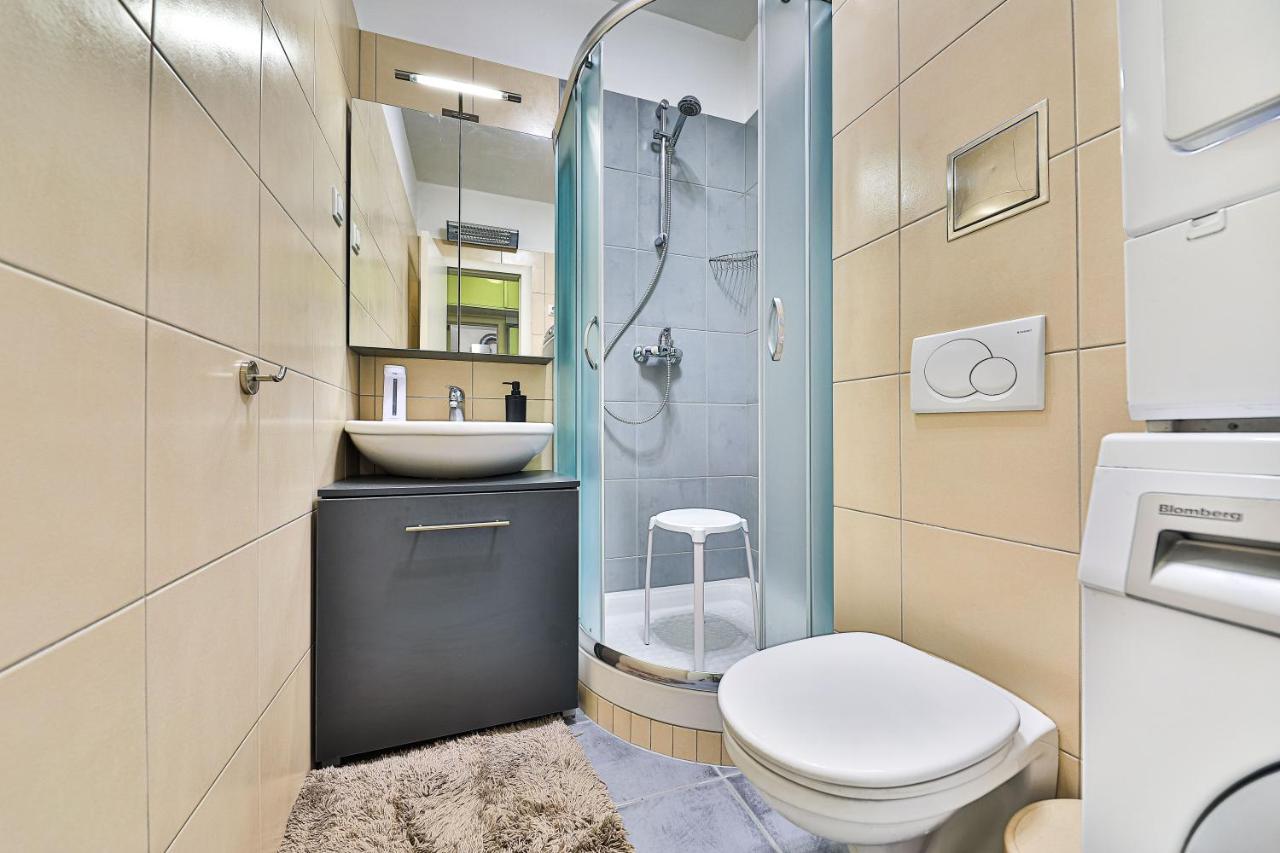 דירות ספליט Apartman Toni מראה חיצוני תמונה